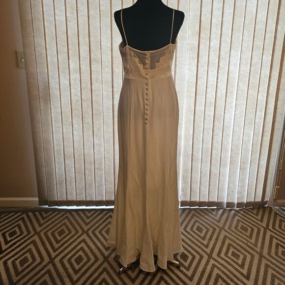 The Victoria Jane Ivory Wedding Dress 12 - Picture 3 of 6